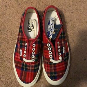 Vans women’s 9